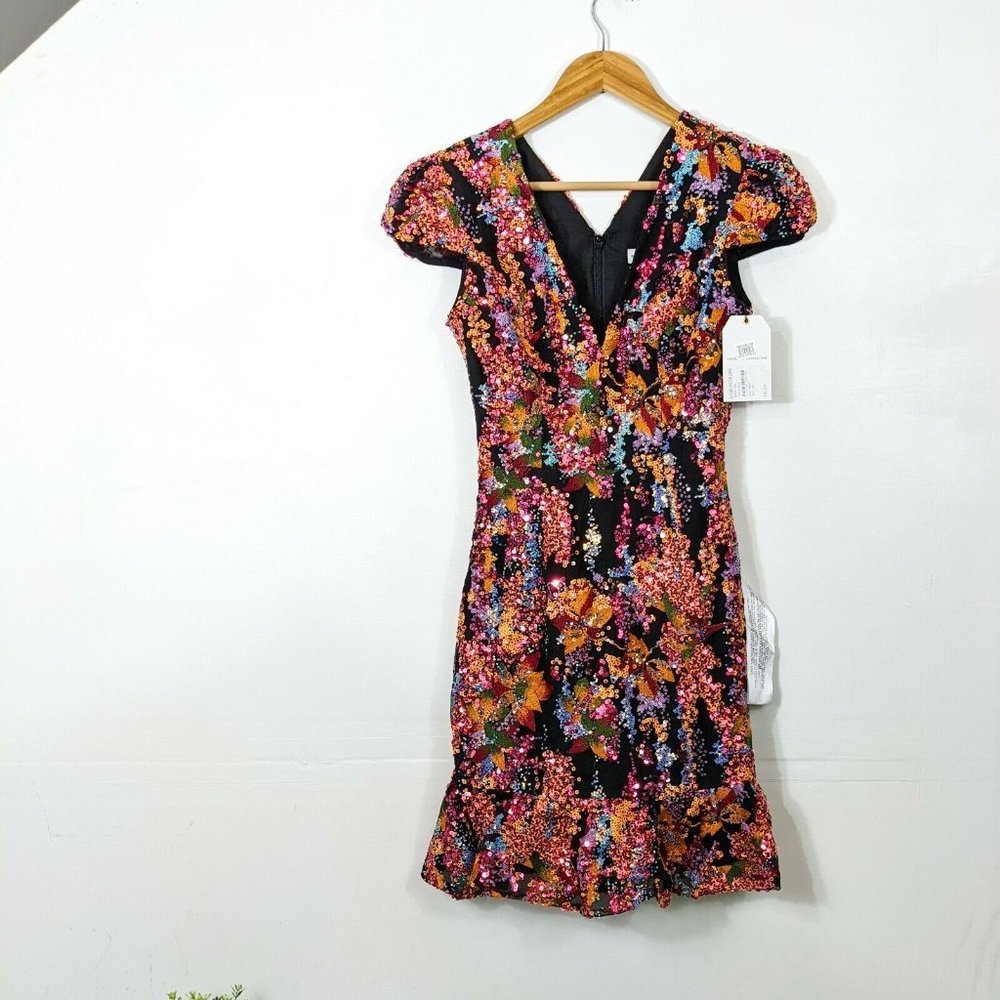 DRESS THE POPULATION Corinne Sequin Dress NWT Size Small